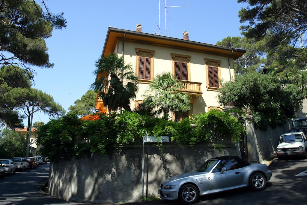 Villa Violetta Castiglioncello Exterior photo